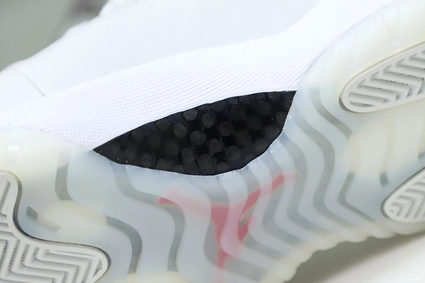 PLATINUM JORDAN AIR TINT XI RETRO 11 0728